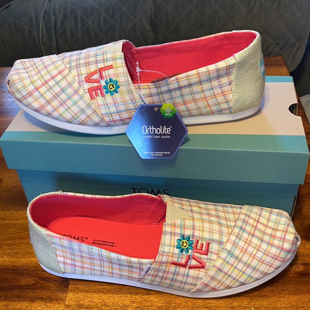 Toms | NWT NIB | Alpargata Natural Summer Plaid / Love